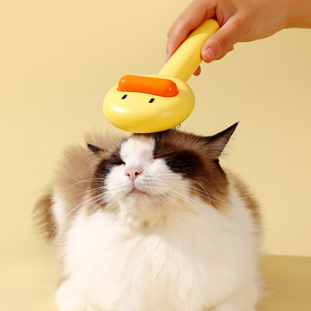 Pet Hair Removal Brush for Cats and Dogs - Image 4