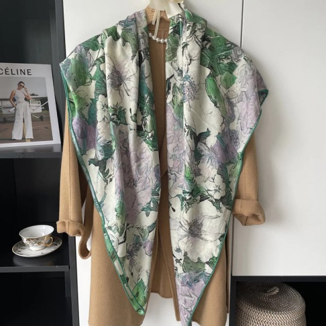 Luxury Silk Cashmere Scarf - Image 4