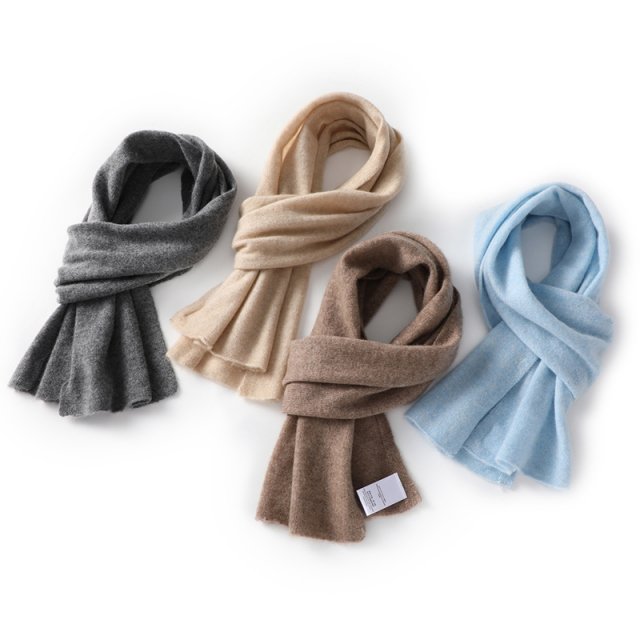 100% Pure Cashmere Women's Scarf - Image 7