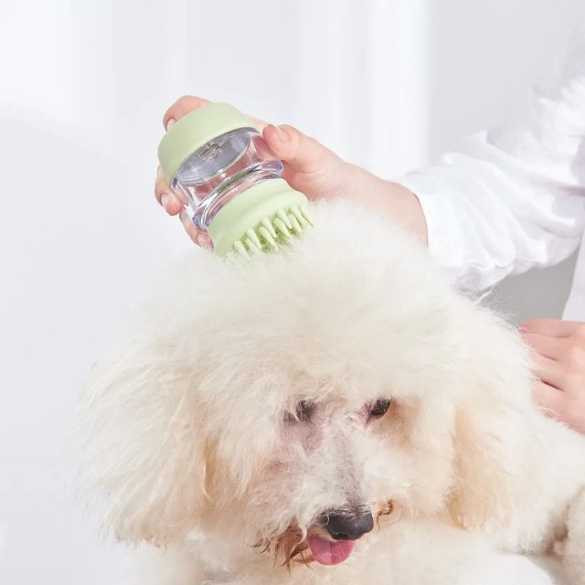 Soft Silicone Pet Bath Brush - Image 3