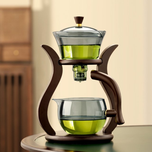 Lazy Kung Fu Glass Tea Set with Infuser and Magnetic Switch - Image 4