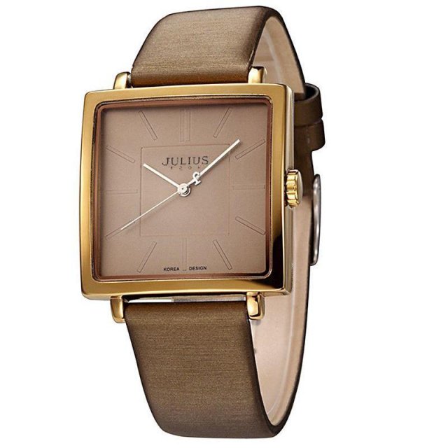 Elegant Women's Square Fashion Watch - Image 4