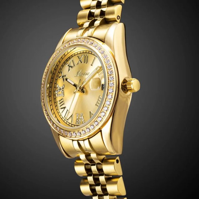 Luxury Women’s Gold Watch - Image 6