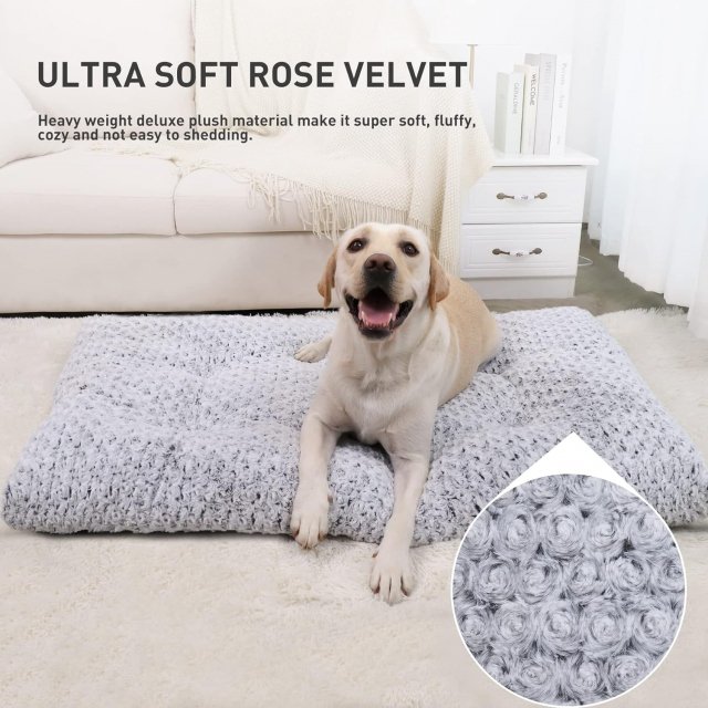 Washable Deluxe Plush Dog Bed - Image 3