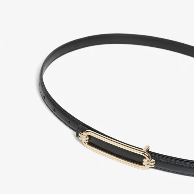 Women's Skinny Leather Belt with Gold Buckle - Image 4