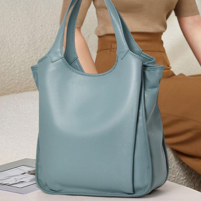 Genuine Leather Large-Capacity Tote Bag - Minimalist Cowhide Shoulder Handbag - Image 3