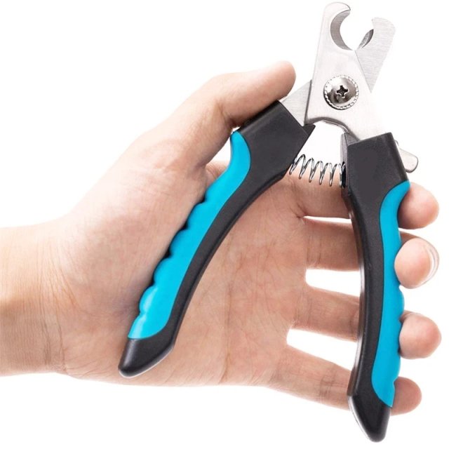 Professional Pet Nail Clipper with Safety Guard for Cats and Dogs - Image 7
