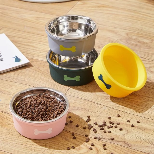 Cute Silicone Non-Slip Pet Bowl for Dogs and Cats - Image 3