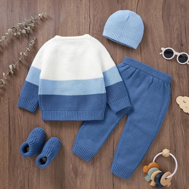 4-Piece Baby Knit Clothes Set - Image 2
