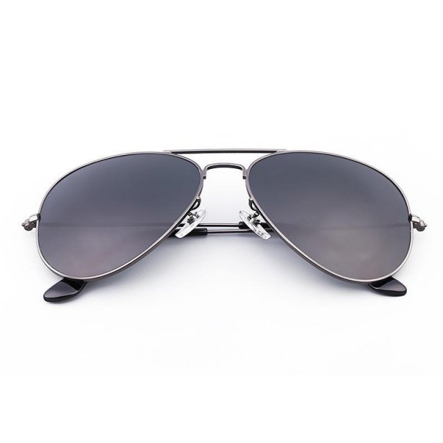 Unisex Classic Pilot Sunglasses - Image 5