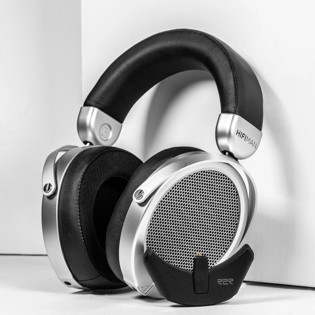 Planar Magnetic Headphones - Image 3
