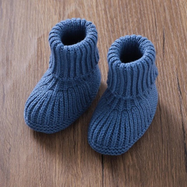 4-Piece Baby Knit Clothes Set - Image 4