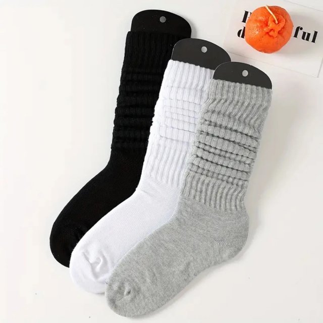3 Pairs Women's Pleated Mid-Length Bubble Socks - Image 2
