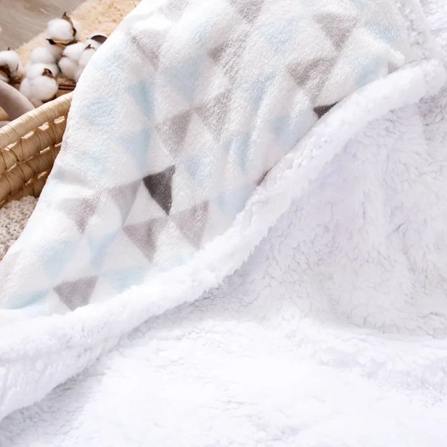 Cozy Fleece Baby Blanket - Image 7