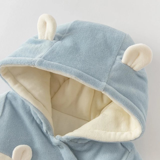 Cozy Winter Bear Hooded Romper for Newborns - Image 4