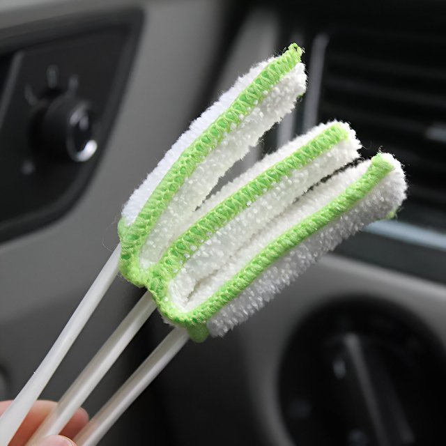 2-in-1 Air Conditioner Outlet & Window Cleaning Tool - Image 8