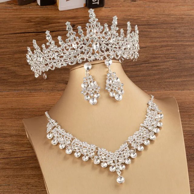 Luxury Crystal Bridal Jewelry Set - Silver Choker Necklace, Water Drop Earrings & Tiara - Image 4