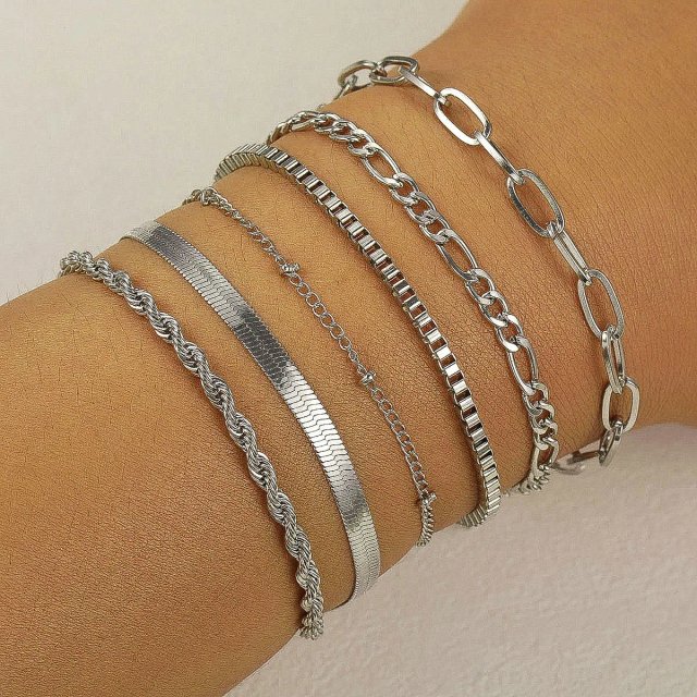 6-Piece Gold Bracelet Set – Boho Chic Cuban Chain Design for Women - Image 5