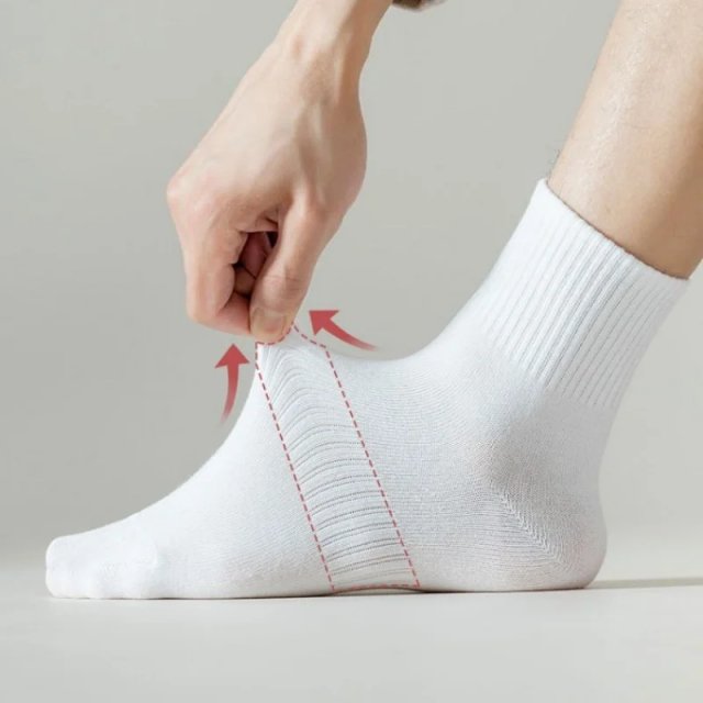 5 Pairs Unisex Breathable Cotton Ankle Socks – Medium Tube, Odorproof, and Durable - Image 4