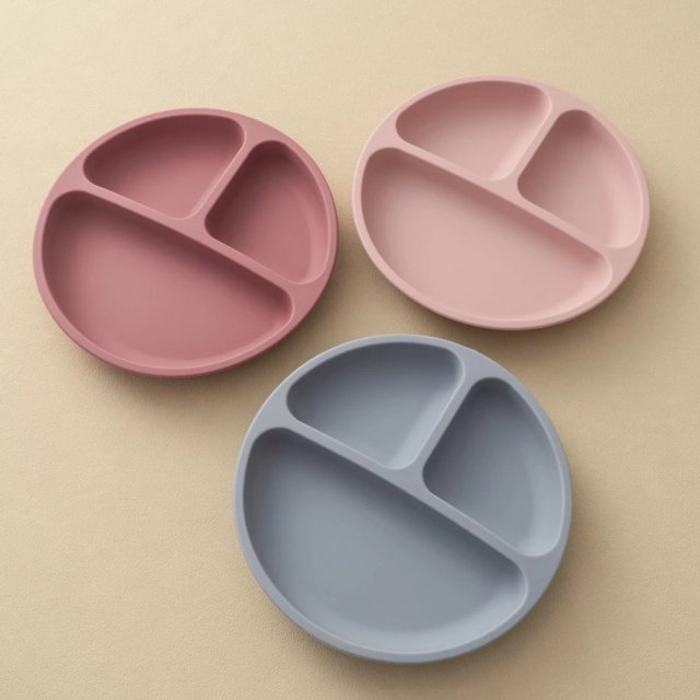 BPA-Free Silicone Suction Baby Plate - Image 3
