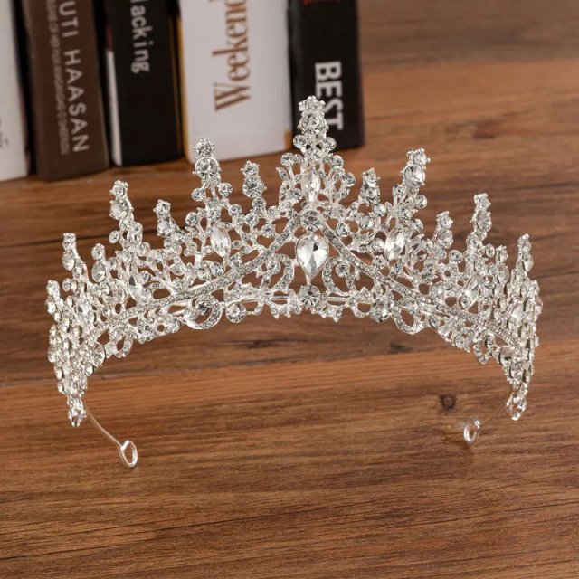 Luxury Crystal Bridal Jewelry Set - Silver Choker Necklace, Water Drop Earrings & Tiara - Image 5