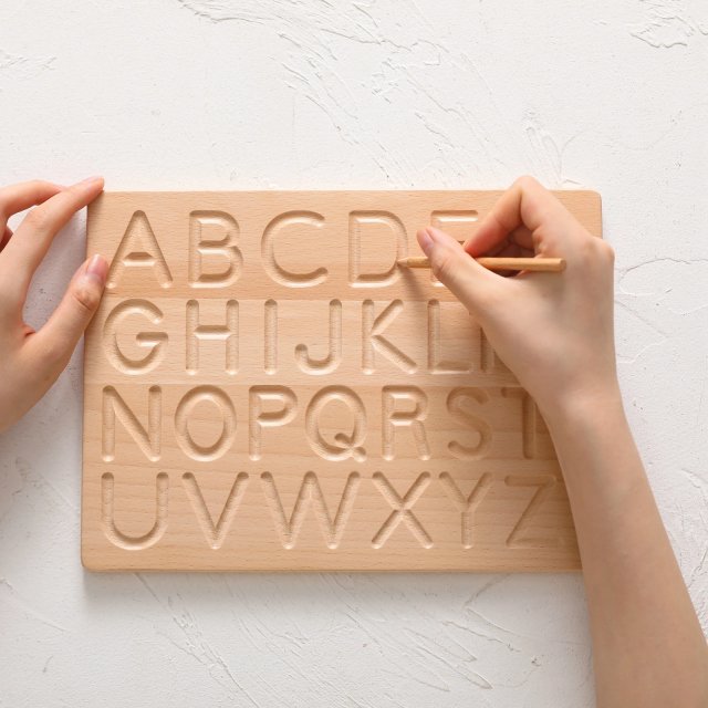 Double-Sided Wooden Montessori Letter Tracing and Counting Board - Image 4