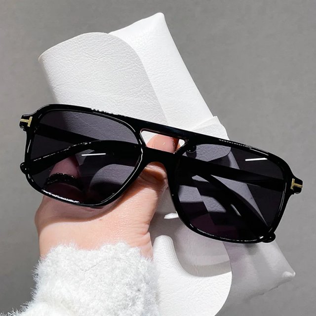Fashion Square Rivet Sunglasses - Image 4