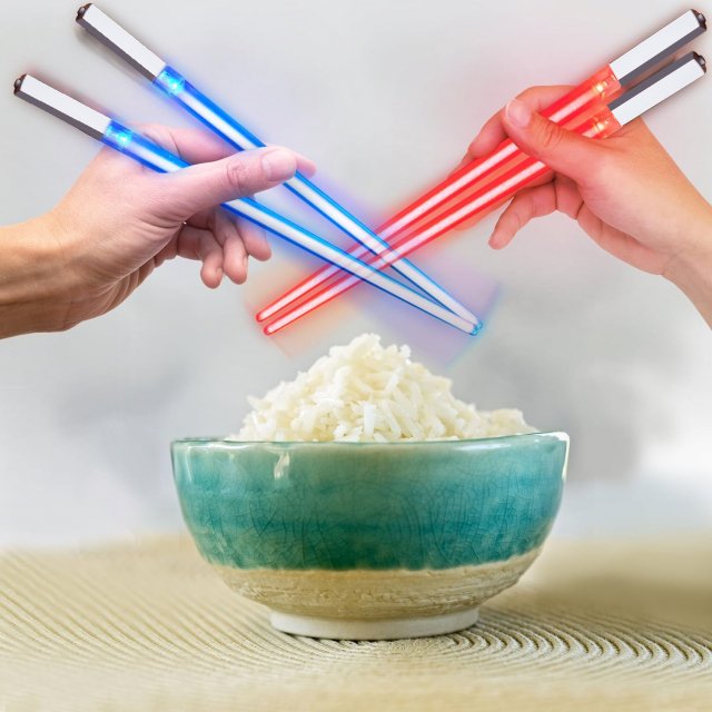 LED Lightsaber Chopsticks - Image 6