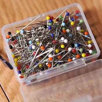 250Pcs Colorful Glass Head Pins for Sewing, Quilting, and DIY Crafts