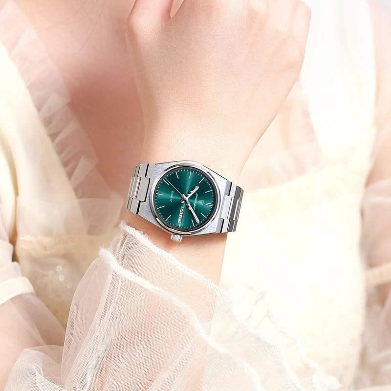 Elegant Women's Quartz Watch