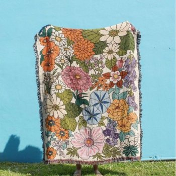 Floral Pattern Thread Blanket - Portable Tapestry Sofa Cover & Picnic Mat
