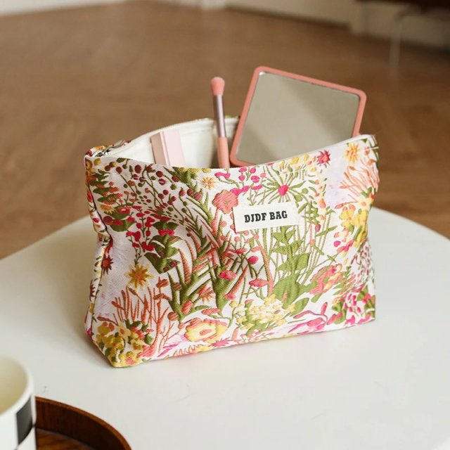 Green Floral Large Capacity Cosmetic Bag