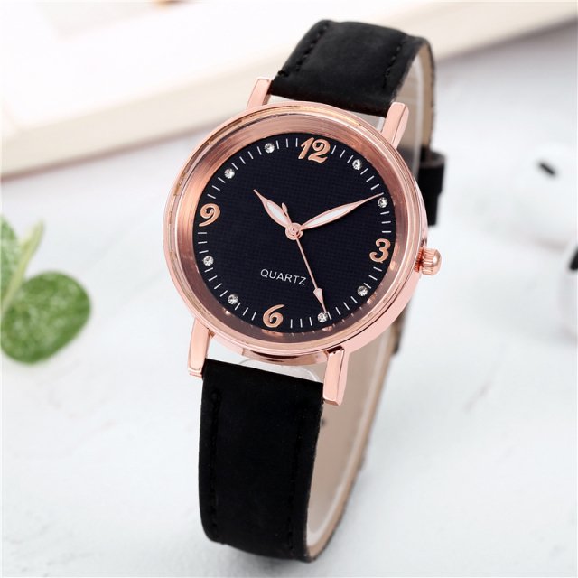 Fashion Arabic Dial Women’s Casual Leather Band Quartz Watch - Image 5