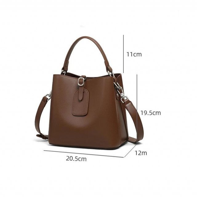 Vintage Leather Shoulder Bag for Women - Image 7