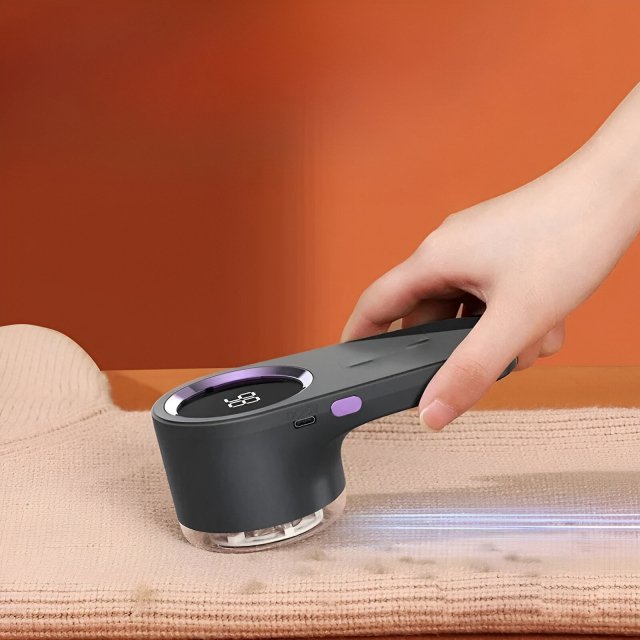 Portable Fabric Shaver and Pill Remover - Image 4