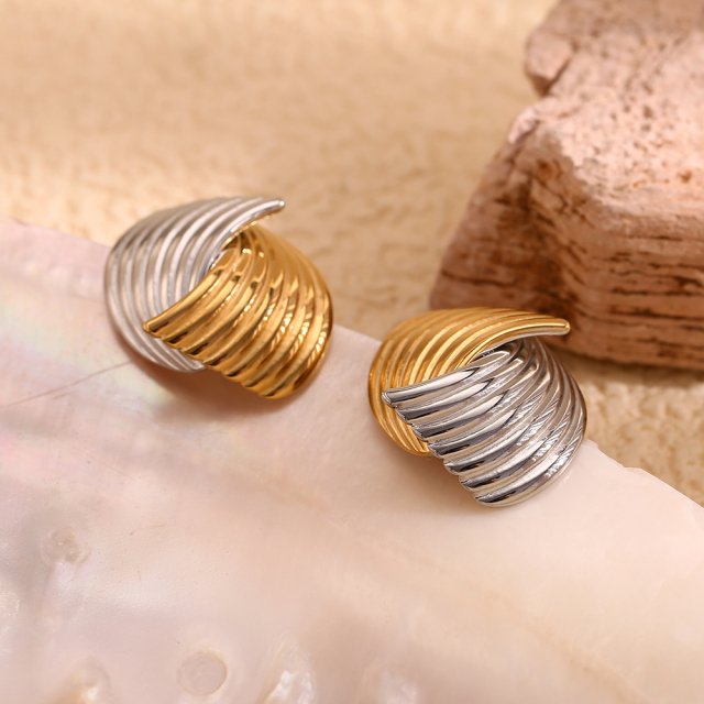 Double Color Fan-shaped Stripe Stud Earrings - 18K Gold Plated Stainless Steel - Image 6