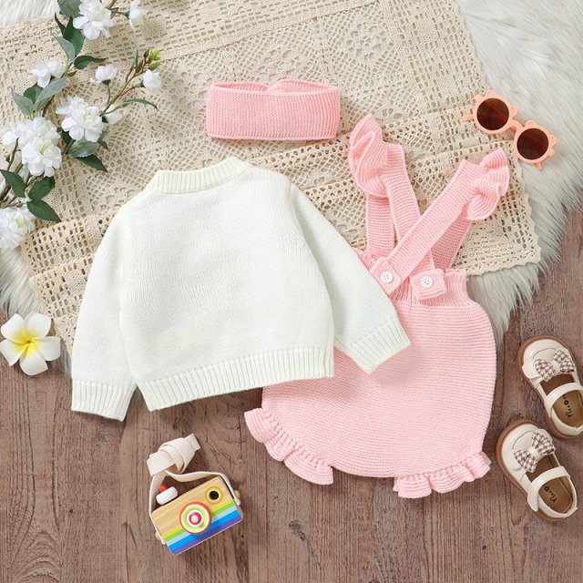 Newborn Knit Baby Girl Outfit - Image 4