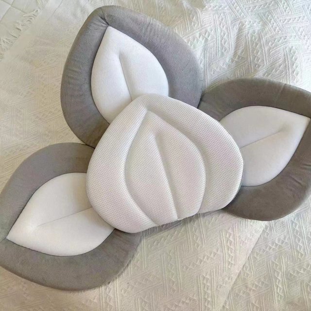 Blooming Lotus Baby Bath Seat - Image 4