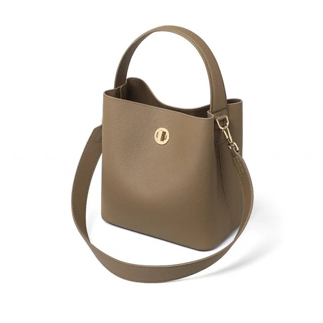 Genuine Leather Minimalist Crossbody Bag - Image 6