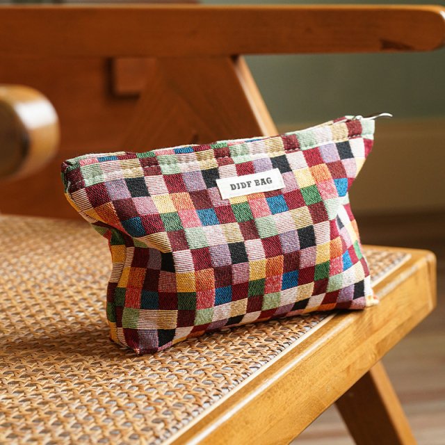 Colorful Checkered Large Capacity Makeup Bag - Image 3