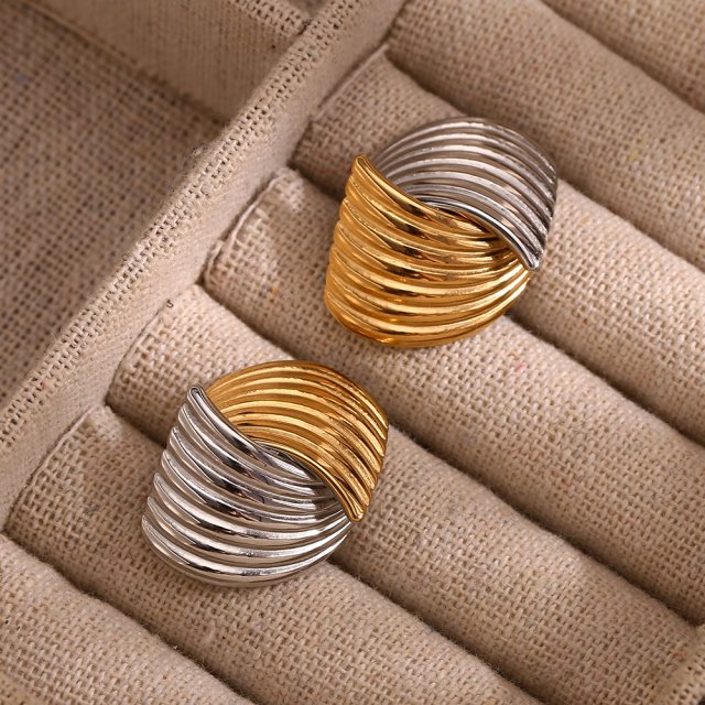 Double Color Fan-shaped Stripe Stud Earrings - 18K Gold Plated Stainless Steel - Image 3