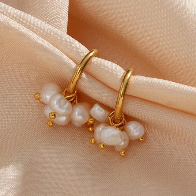 Elegant Freshwater Pearl Hoop Earrings