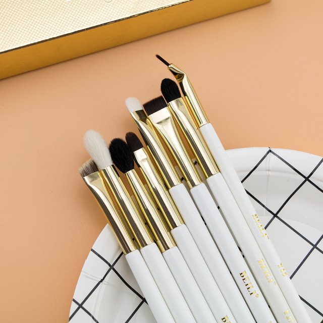 11-Piece Pearl White & Gold Professional Makeup Brush Set - Image 4