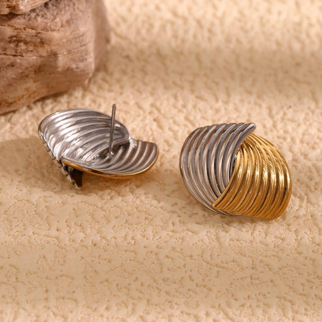 Double Color Fan-shaped Stripe Stud Earrings - 18K Gold Plated Stainless Steel - Image 4