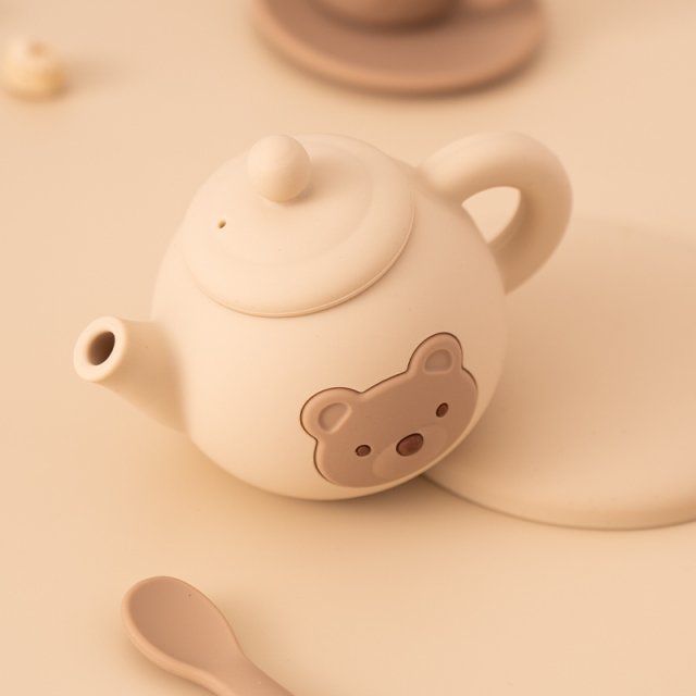 Delightful Silicone Tea Party Set - Image 3