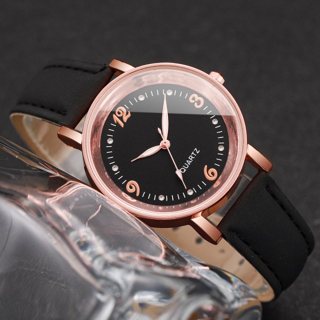 Fashion Arabic Dial Women’s Casual Leather Band Quartz Watch - Image 4