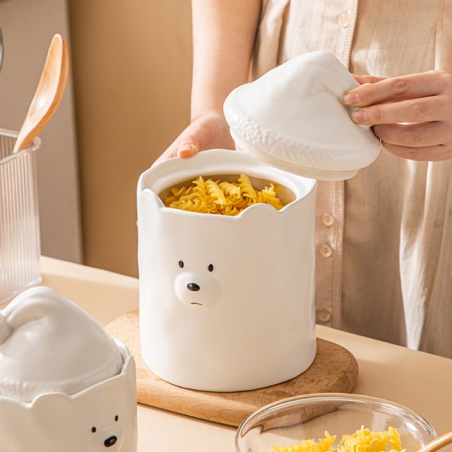 Moisture-proof White Ceramic Bear Storage Jar - Image 3