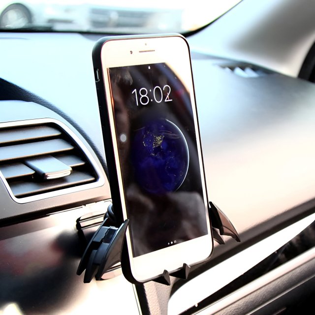 Bat-shaped Gravity Car Phone Holder - Image 3