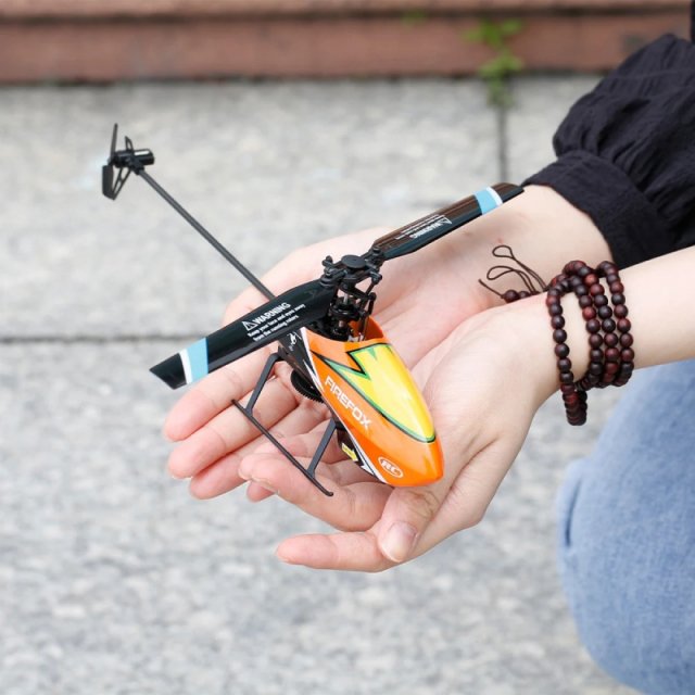 4-Channel Mini RC Helicopter with Gyro & Altitude Hold - Image 4