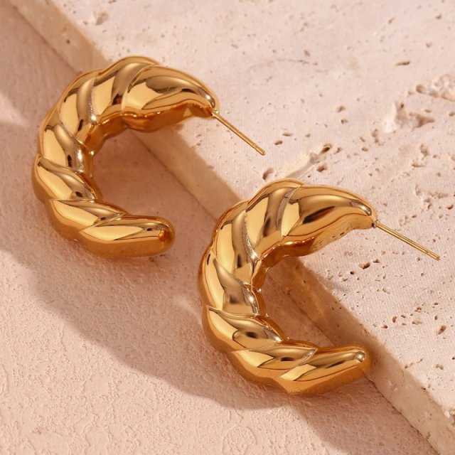 Hollow Sheep Horn Crescent Shaped Earrings